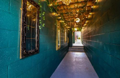 Treffynnon Apartment | The Funky Flat