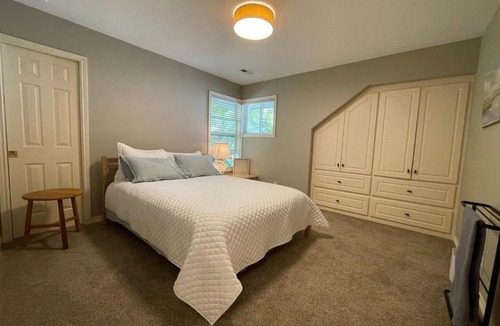 Carlton House | The Gaard House