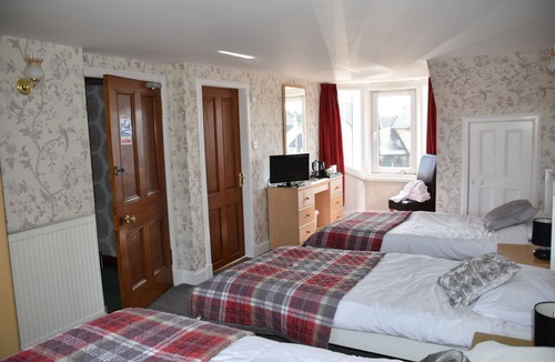 Bathgate Bed & Breakfast | The Gables