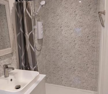 Wokingham Bed & Breakfast | The Galaxy