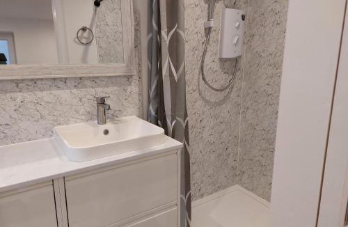 Wokingham Bed & Breakfast | The Galaxy