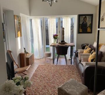 Warwick Apartment | The Gallery, Warwick