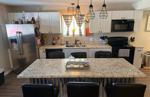 Columbia House | The Galley at Rathbun Lake Iowa