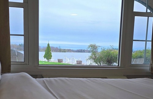 Gananoque Hotel | The Gananoque Inn
