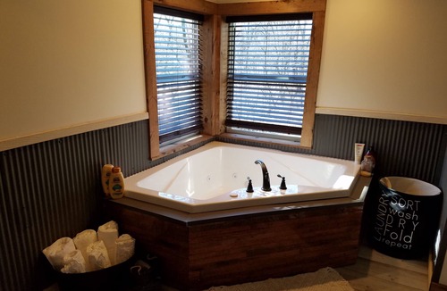 Elm House | The Garage B & B -Lititz