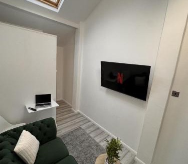 Castle Bromwich Apartment | The Garage Guest House