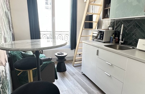 Bonne-Nouvelle Apartment | The GARDEN Cosy studio with AC - Paris very center