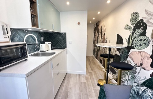 Bonne-Nouvelle Apartment | The GARDEN Cosy studio with AC - Paris very center