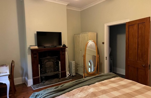 Upper Wakefield Cottage | The Garden Cottage