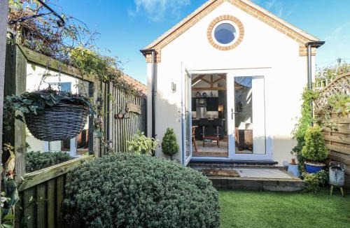 Hinckley House | The Garden Cottage