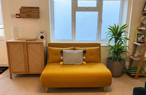 Exmouth Apartment | The Garden Flat