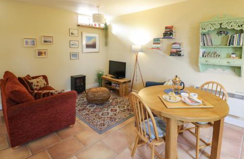 Bridgnorth House | The Garden Lodge