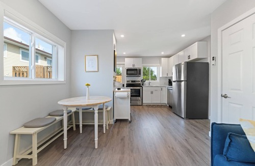 Welland House | The Garden Retreat:1BR,Free Parking+Workspace