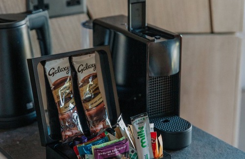 Newton by the Sea Cabin | The Garden Rooms