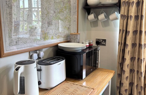 Selborne Cottage | The Garden Rooms, Selborne - Jane Austin country & the South Downs National Park