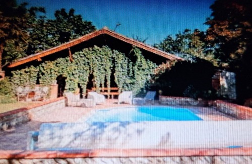 Mauressac Ski Chalet | The garden shed