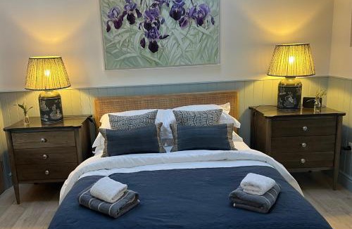 Dorking Ski Chalet | The Garden Studio