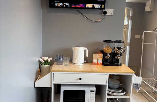 Luton Apartment | The Garden Studio