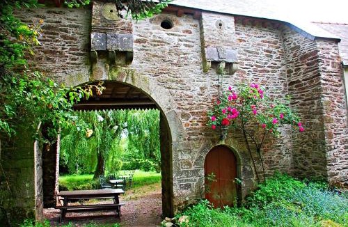 Comblessac House | The Gardener's Cottage at Chateau Le Mur