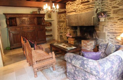Comblessac House | The Gardener's Cottage at Chateau Le Mur