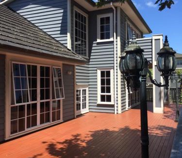 The Gardens Bed & Breakfast | The Gardens Bed and Breakfast