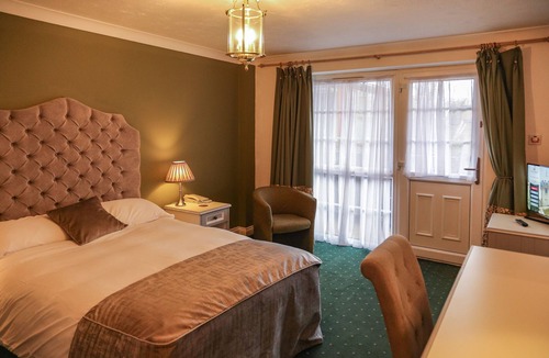 Hillsborough Hotel | The Garrison Hotel