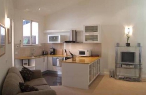 Yering Apartment | The gate to Villa Raedward