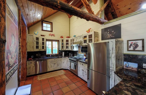Spanish Valley Cabin | The GateHouse at Pack Creek Ranch