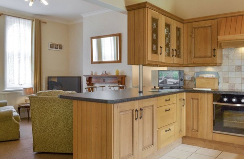 Cayton Cottage | The Gatehouse - UK2482