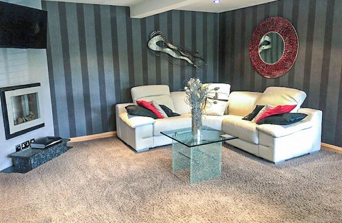 Pagham Cottage | The Gatehouse - UK40089