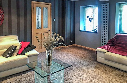 Pagham Cottage | The Gatehouse - UK40089