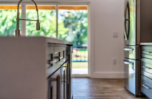 McNeil House | The Gateway 6BED 2 Houses GameRoom Pool