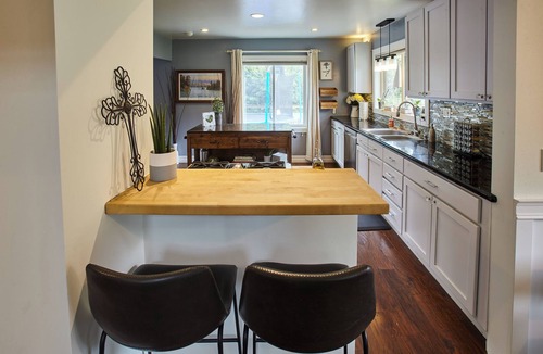 Olde Town House | The Gateway Gathering