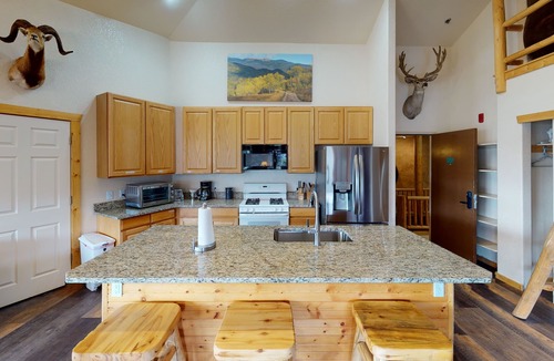 Grand Lake Cabin | The Gateway Inn
