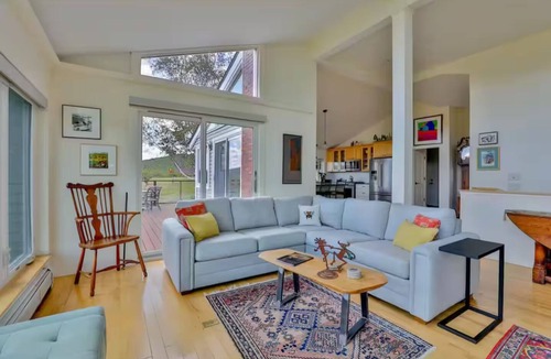 Brownsville House | The Gathering House at Mount Ascutney