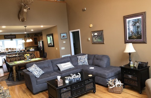 Peters Creek House | The Gathering House