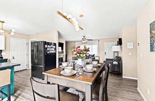 East End House | The Gathering House