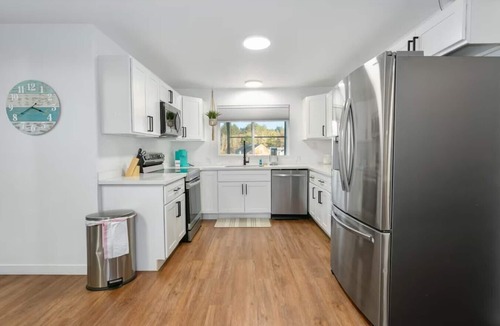 Grayland House | The Gathering Place | Ocean Views