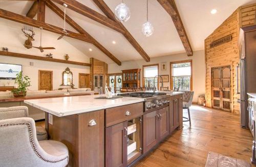 Blue Eye House | The Gathering Place