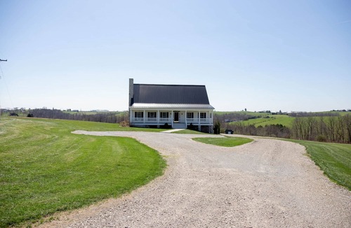 Millersburg House | The Gathering: Premier stay for Large Groups