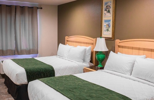 Dunnellon Hotel | The Gator Den Motel
