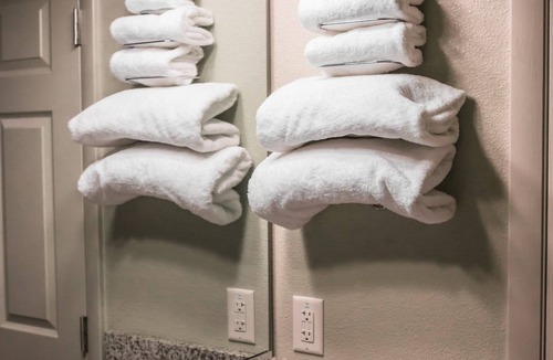 Dunnellon Hotel | The Gator Den Motel