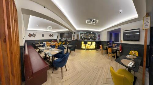 Horley Hotel | The Gatwick White House Hotel