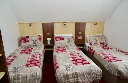 Horley Hotel | The Gatwick White House Hotel