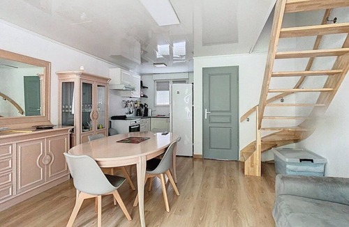 Gavrelle Apartment | The Gavrelle garden