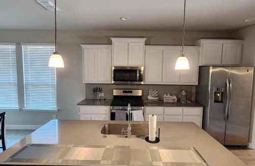 Glenn Heights House | The Gem! 20 mins from Dtn. Dallas. Monthly Rates