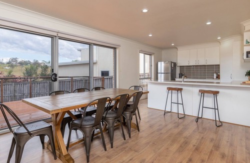 Diamond Beach Villa | The Gem @ 39B Emerald Drive