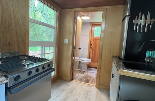 Glacier Cabin | The Gem a cozy, Tiny home in Glacier.