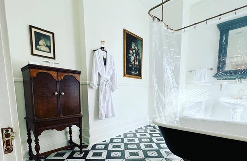 Corinth Hotel | The General's Quarters Boutique Hotel