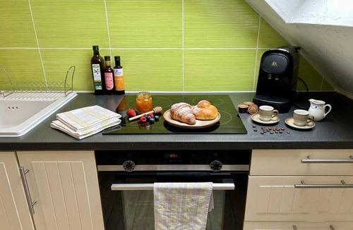 Neudorf Ouest Apartment | The Gentle Haven: Cosy Apartment in Strasbourg